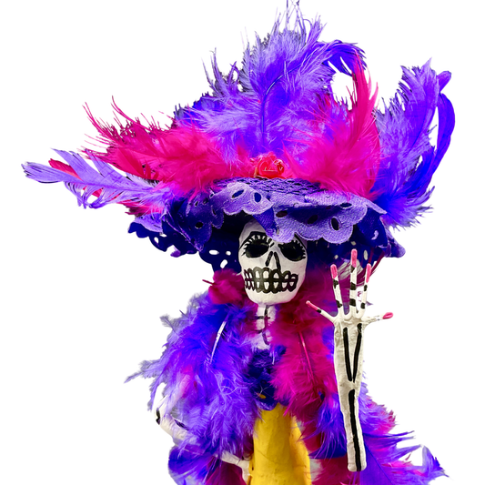Catrina aus Pappmaché – Handgefertigte mexikanische Deko für Día de los Muertos & Totenfest