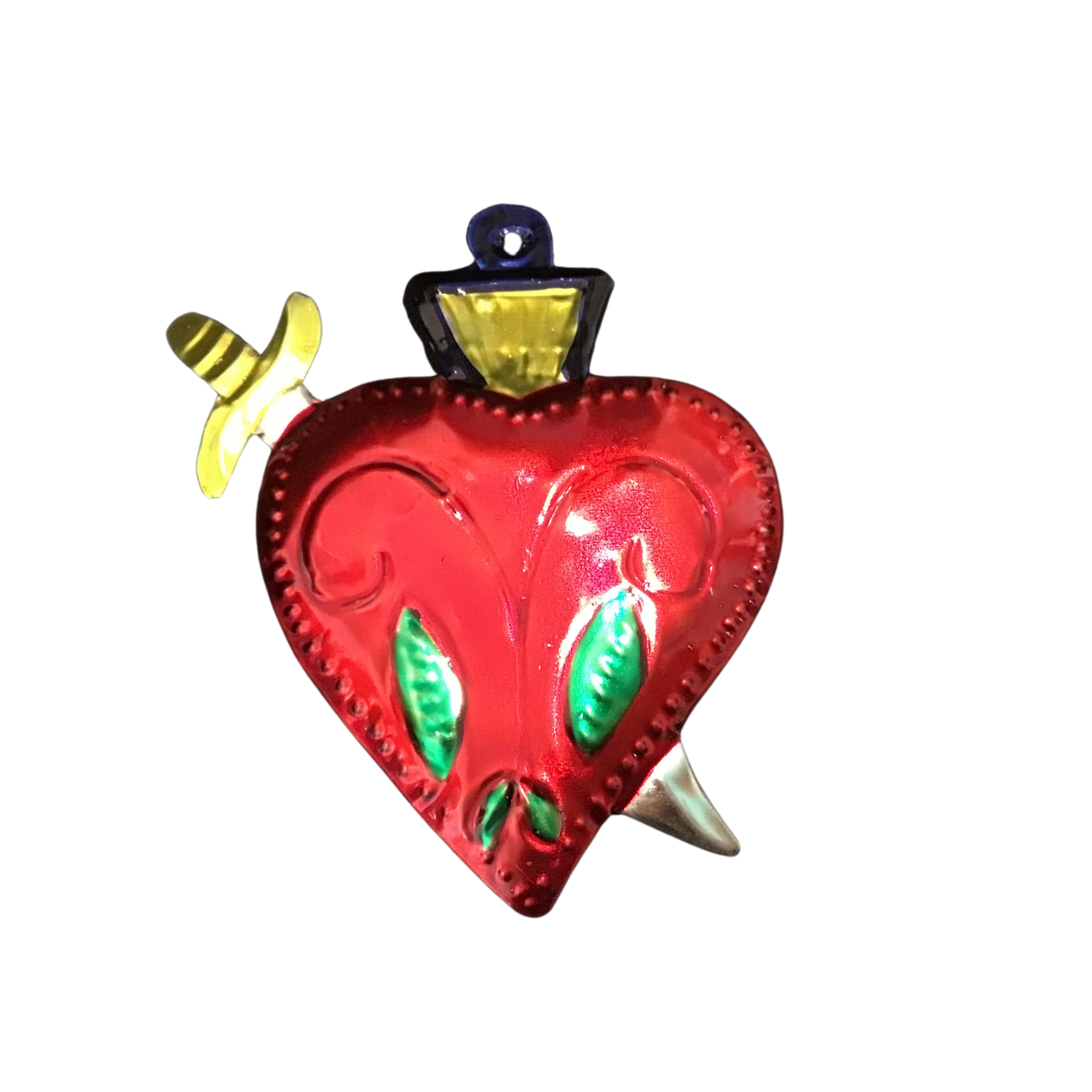 Gepunzte Metallherzen aus Oaxaca – Mexikanischer Wandschmuck & Glücksbringer